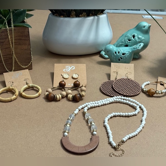 Plunder Bundle - Picture 2 of 11